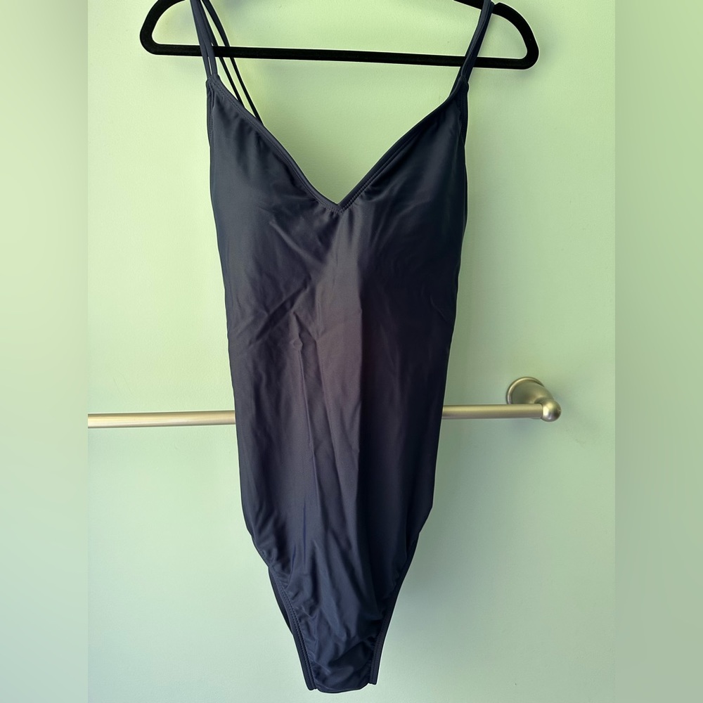 NWT Hurley one piece swimsuit XXL in navy